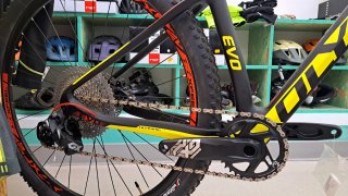 Olympia Evo - Bicicleta de Montaña Nueva,Talla "S"