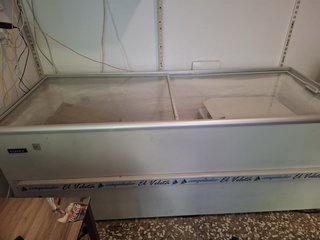 Maquinaria de tienda 24 horas