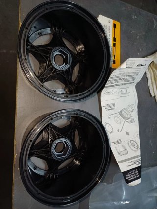 Llantas HPI baja 5b
