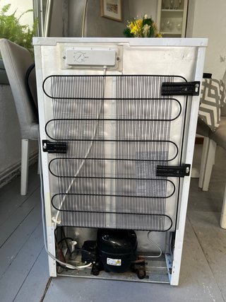 Congelador Becko bajo encimera 3 cajones