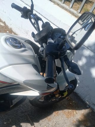 Honda CB125F 2018 Blanca