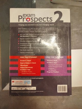 EXAM PROSPECTS 2 Student's book: libro de texto...
