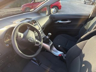 Toyota Auris 2012