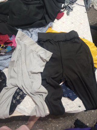 Conjunto pantalón campana negro y gris