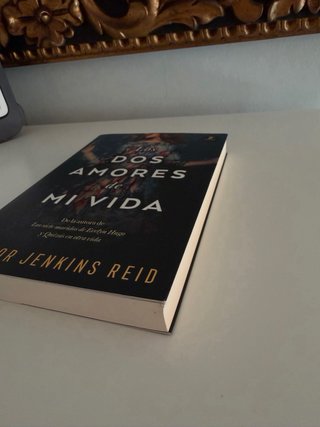 Los dos amores de mi vida – Taylor Jenkins Reid