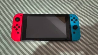 Nintendo Switch + Accesorios Originales