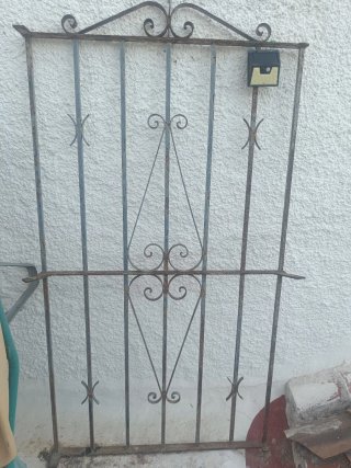 Reja de forja para ventana
