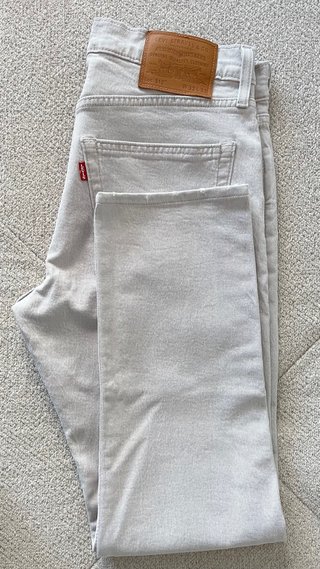 Pantalón Levi's 512 Gris claro