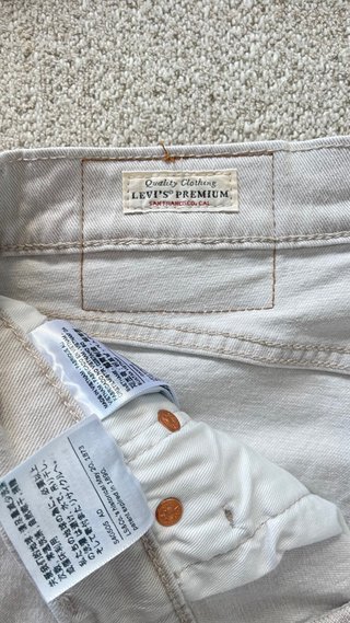 Pantalón Levi's 512 Gris claro