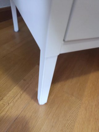Mueble cuadrado blanco metálico Ikea