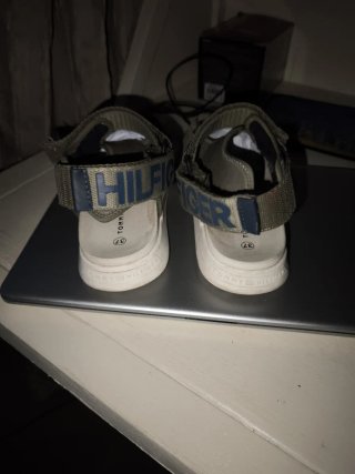Sandali Tommy Hilfiger Verdi e Bianche