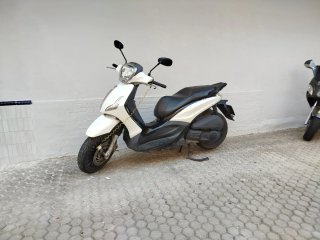 Piaggio Beverly 125