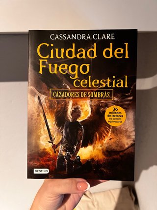 Cazadores de Sombras 6: Ciudad del Fuego Celestial