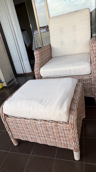 Sillón reclinable ECI con reposapiés