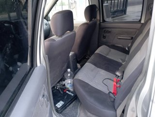 Nissan Pick-up 4x4 Plata