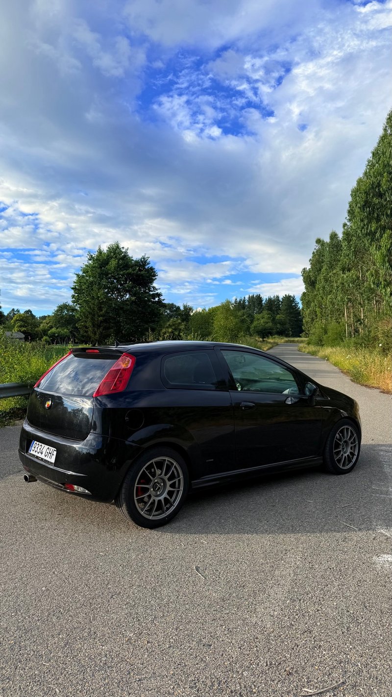 Fiat Grande Punto - foto 1
