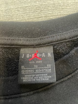 Sudadera Jordan niño negra