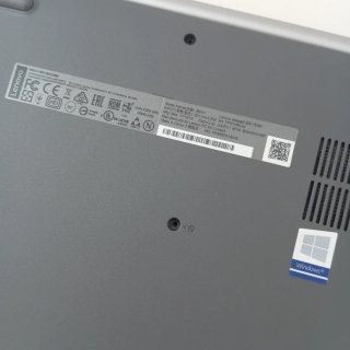 Portátil Lenovo + Cargador