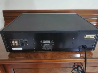 Reproductor de CD Onkyo dx 6850.