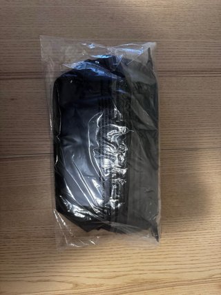 Neceser Calvin Klein "Essentials Night" - NUEVO