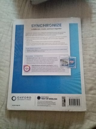 Synchronize 4 Students Book (Spain)