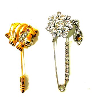 Broches Señora Oro y Plata