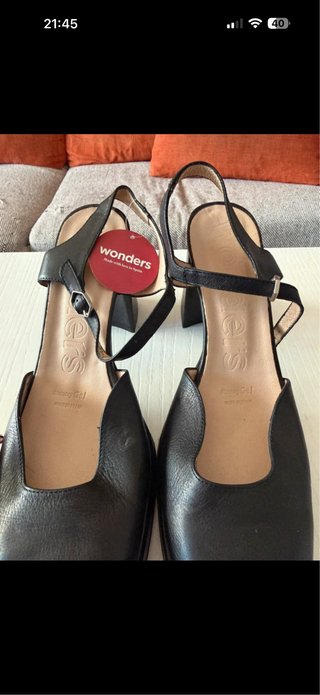 Zapatos Wonders piel negros MemoryGel T.40