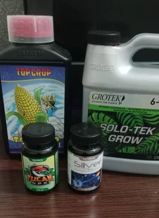 Lote Fertilizantes Top Crop, Grotek, AgroBeta