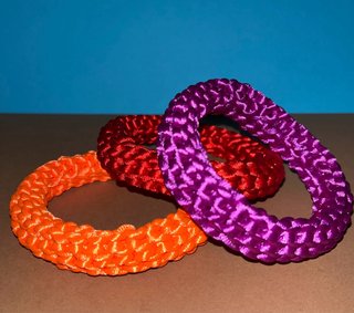 Pulseras de Crochet diferentes colores.