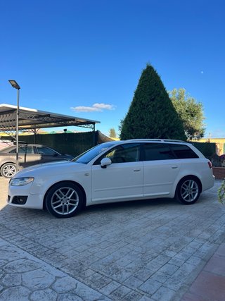 SEAT Exeo ST 2011