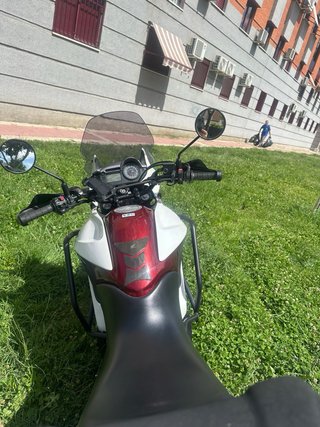 Honda Transalp 700