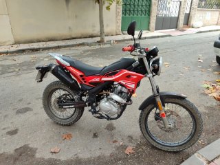 Rieju Tango 125 Enduro Roja y Negra