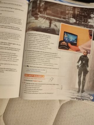 Synchronize 4 Students Book (Spain)