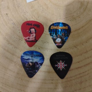 Pack 4 púas guitarra bandas rock