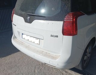 Paragolpes trasero peugeot 5008 premium 464066