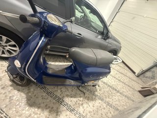 Piaggio Vespa 125cc Azul