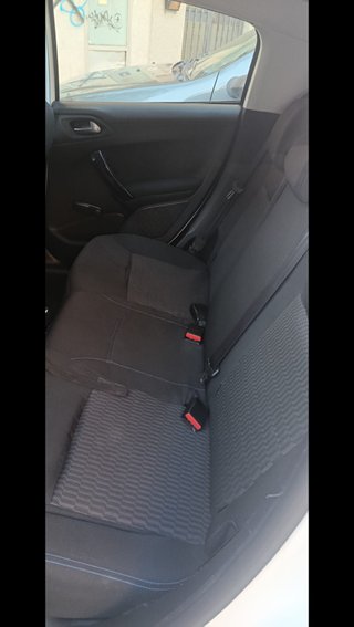Peugeot 208 2018