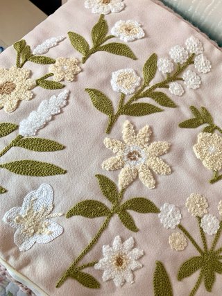 Funda para Cojín de 50x30cm. Decorativo. Bordado.