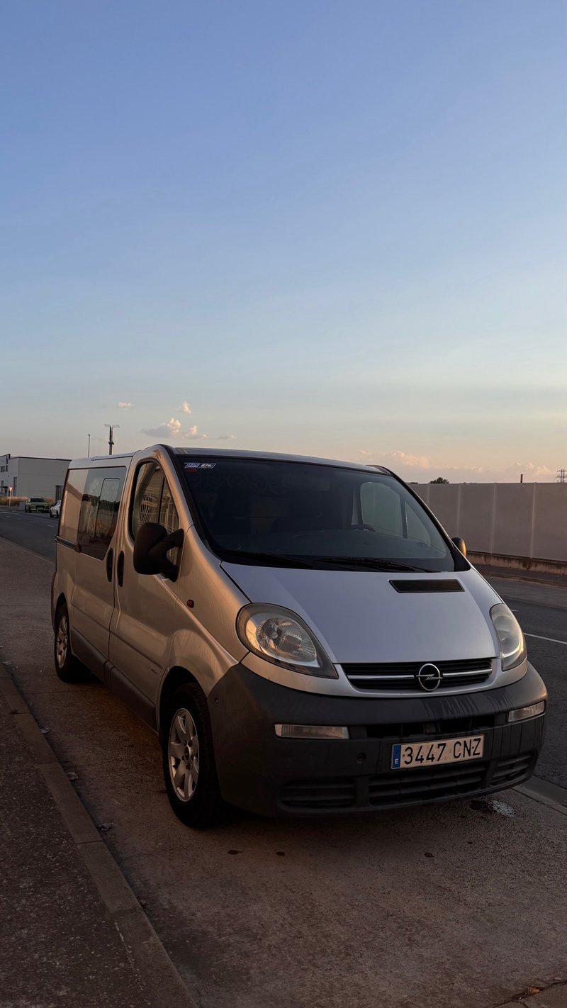 Opel Vivaro camper - foto 1