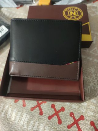 Cartera de piel italiana N
