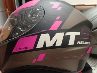 Casco de Moto Rosa MT