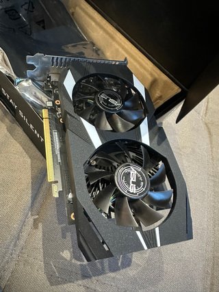 Tarjeta Gráfica ASUS 30/50