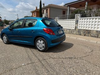 Peugeot 207 2007