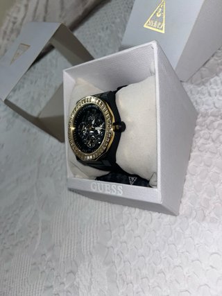 Reloj Guess Reign Exclusive