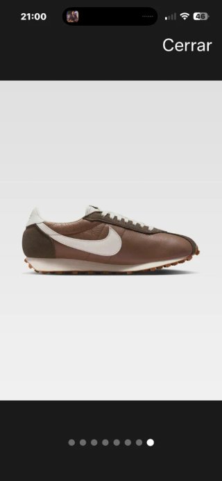 Zapatillas Nike de piel nuevas marrones y blancas