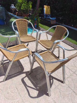 Conjunto 4 Sillas Terraza Mimbre y Metal