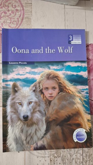 Oona and the wolf ISBN 9789925363551