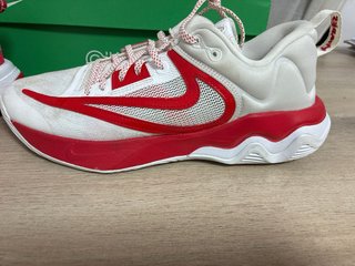 Zapatillas Nike Giannis Rojas y Blancas