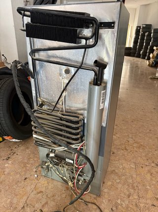 Nevera trivalente con compresor 12v