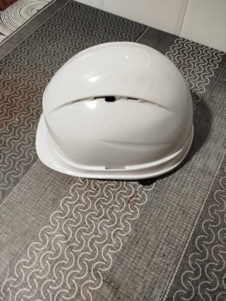 Casco de obra blanco